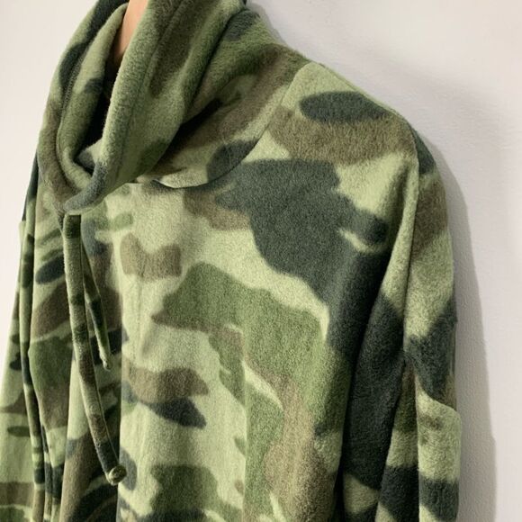 Derek Heart Green Camo Fleece Cowl Neck Sweater - Picture 5 of 8